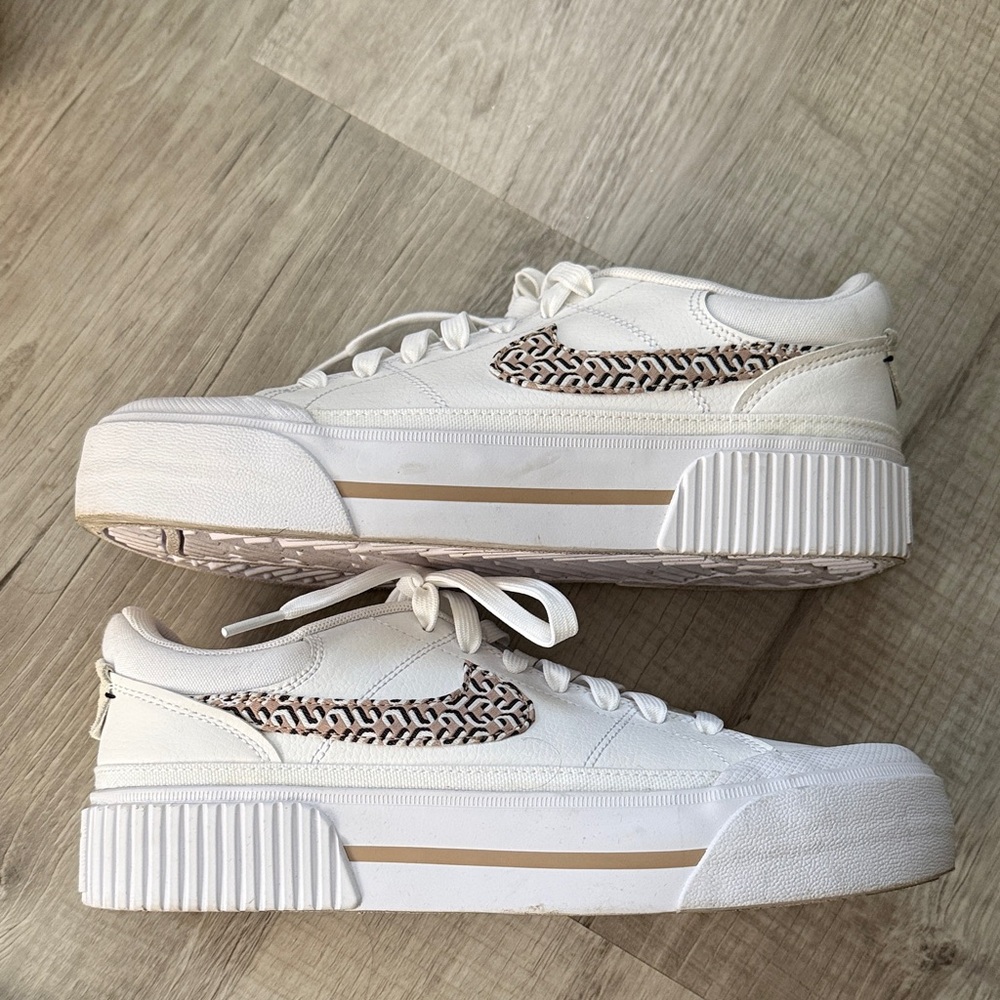 Nike Women's White and Tan Sneakers